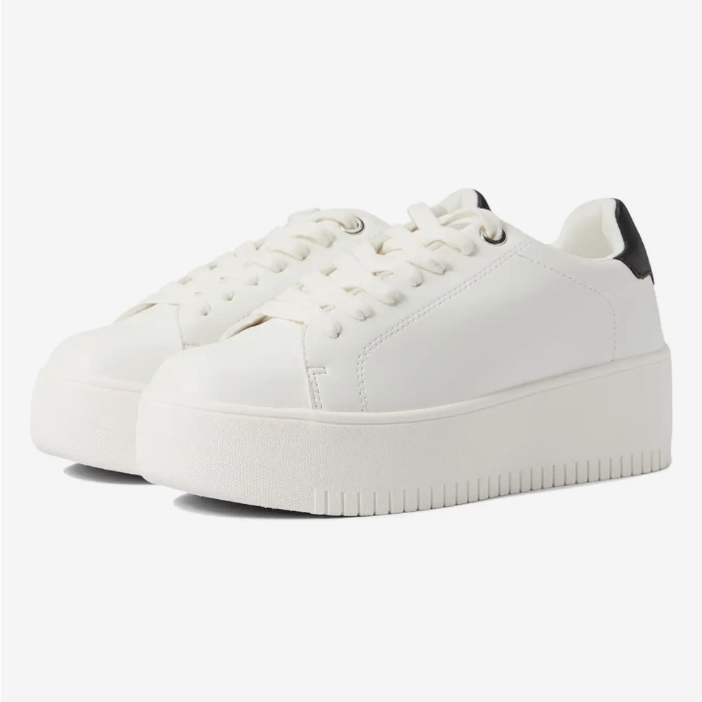 Steve Madden White/Black Rockaway Platform Sneakers